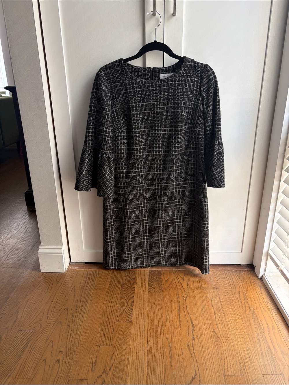 Calvin Klein Black & White Plaid Bell-Sleeve Midi Dress